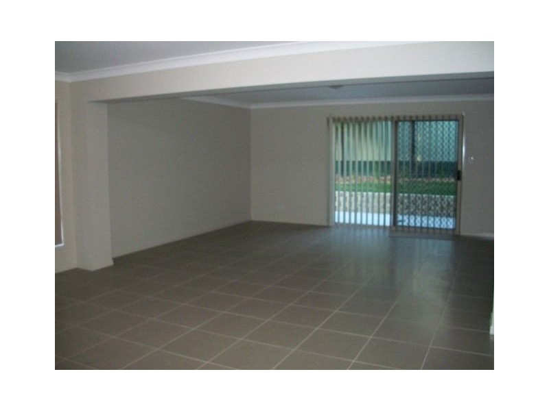 1/26A Bishop Street, Eagleby QLD 4207