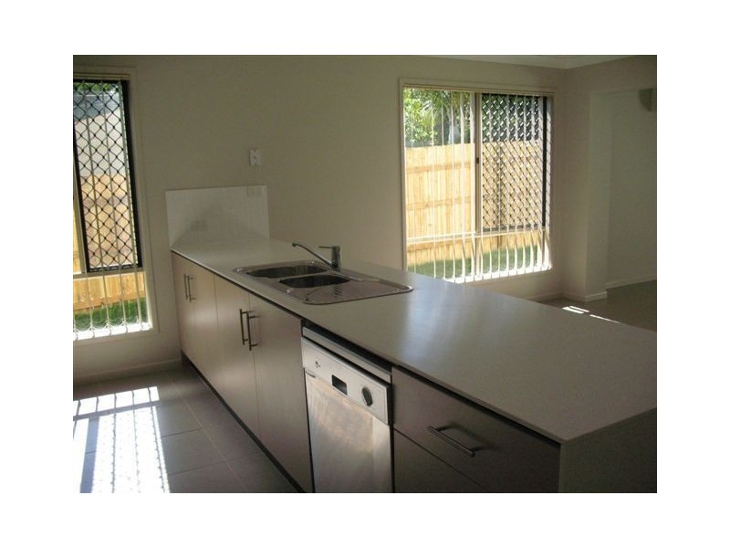 1/26A Bishop Street, Eagleby QLD 4207