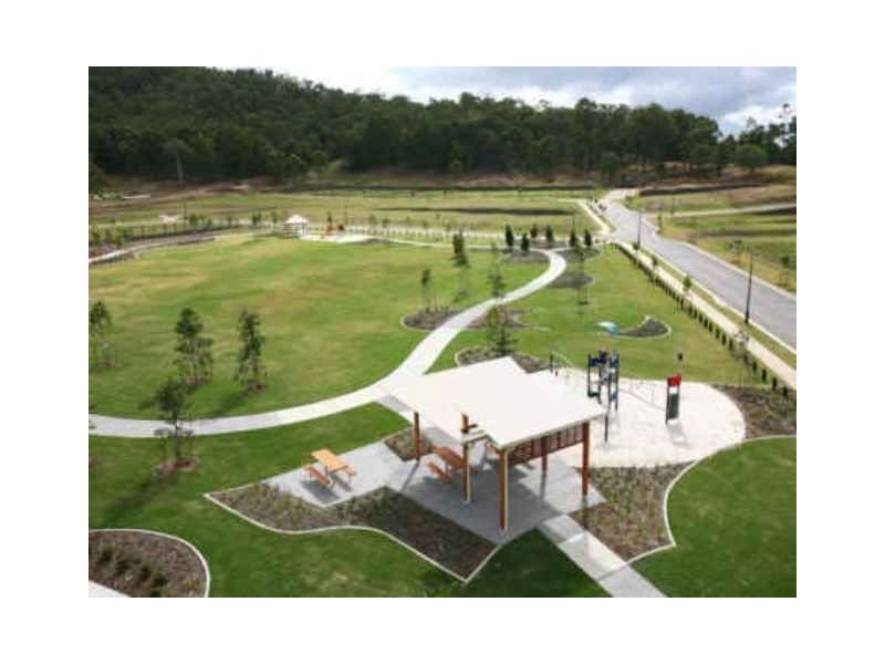 25 Skyline Circuit, Windaroo QLD 4207