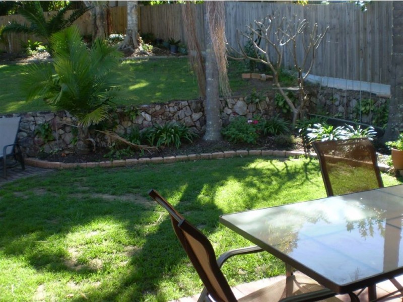19 Kaiser Drive, Windaroo QLD 4207