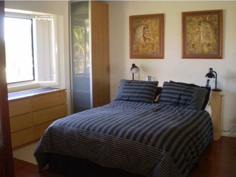 19 Kaiser Drive, Windaroo QLD 4207