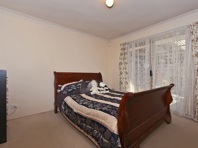 8 Riley Ct, Windaroo QLD 4207