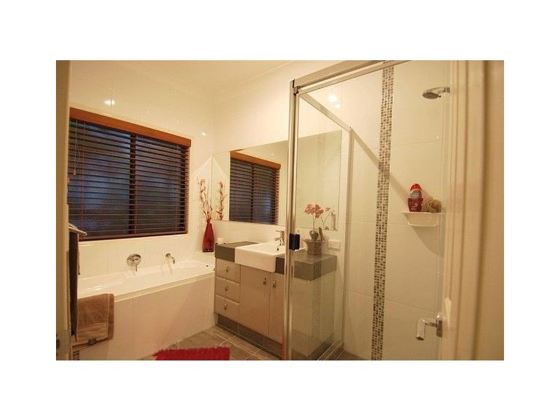 62 Ormeau Ridge Road, Ormeau Hills QLD 4208