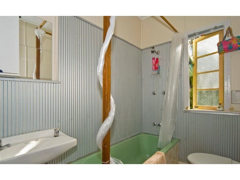 27 Kokoda Street, Beenleigh QLD 4207