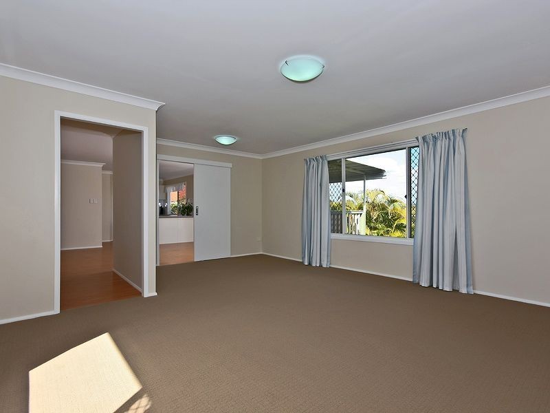 101 Overland Drive, Edens Landing QLD 4207