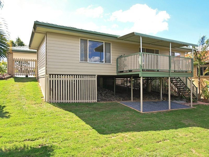 101 Overland Drive, Edens Landing QLD 4207