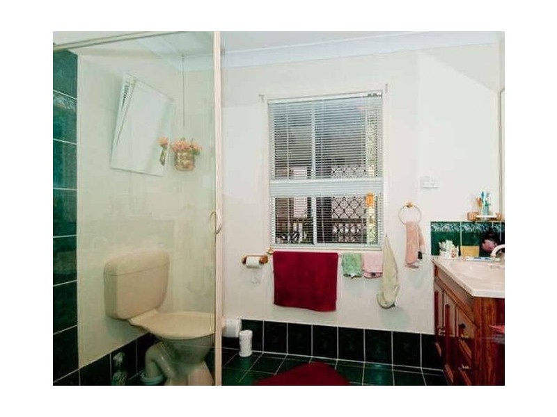 15 Ben Lexcen Ct, Mount Warren Park QLD 4207