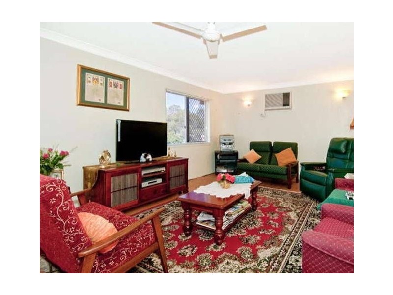 15 Ben Lexcen Ct, Mount Warren Park QLD 4207