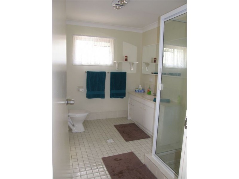 38 Edgewater Drive, Chambers Flat QLD 4133