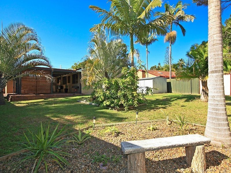 15 Schweitzer St, Mount Warren Park QLD 4207