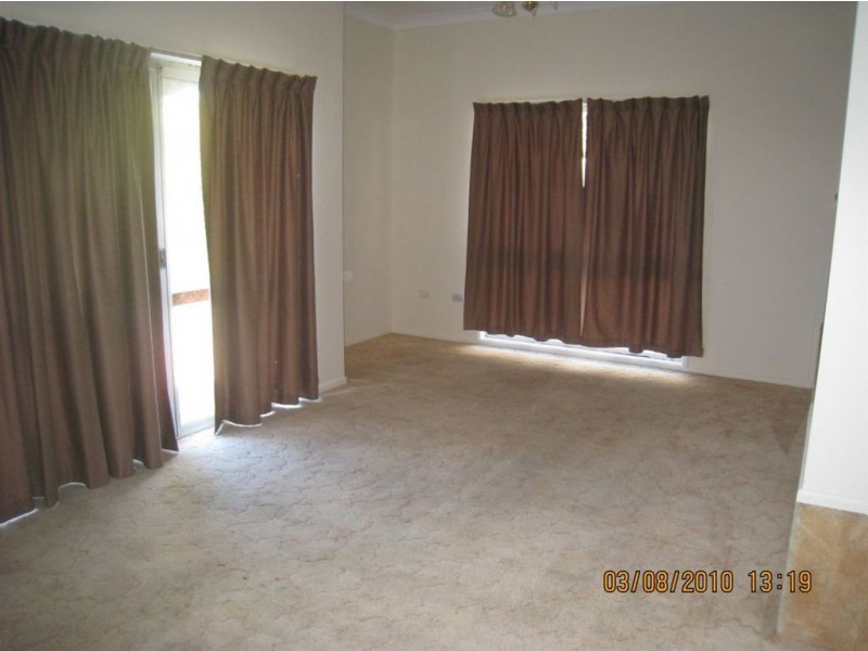 34 Louis St, Beenleigh QLD 4207