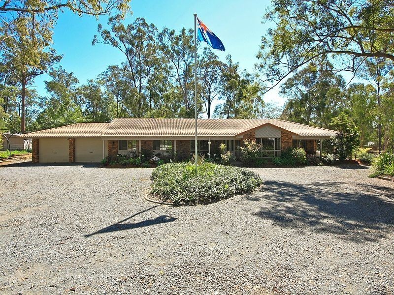 6 JILLIAN CT, Logan Village QLD 4207