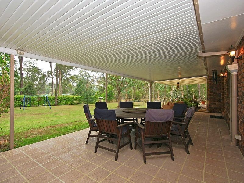 6 JILLIAN CT, Logan Village QLD 4207