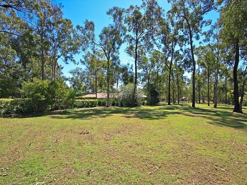 6 JILLIAN CT, Logan Village QLD 4207