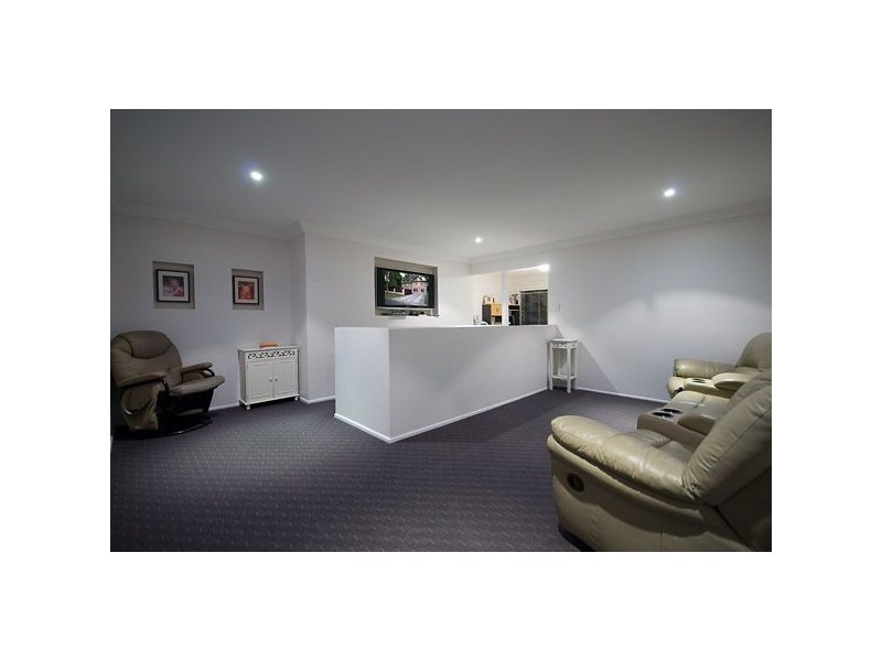 10 Maroochy Cres, Beenleigh QLD 4207