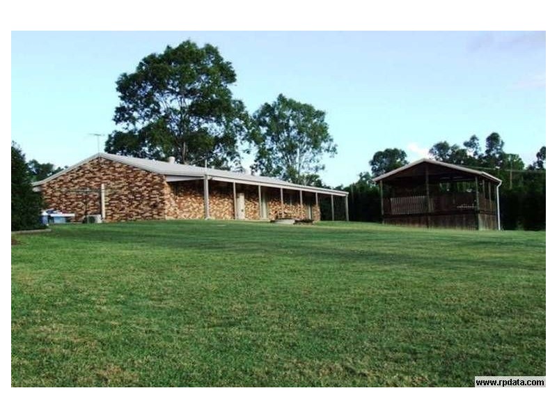 40 Oak Tree Court, Cedar Grove QLD 4285