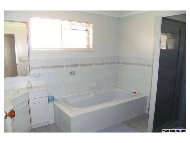 40 Oak Tree Court, Cedar Grove QLD 4285