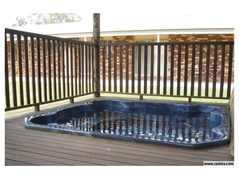 40 Oak Tree Court, Cedar Grove QLD 4285