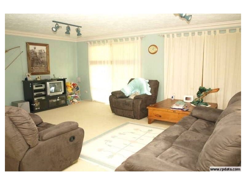 40 Oak Tree Court, Cedar Grove QLD 4285