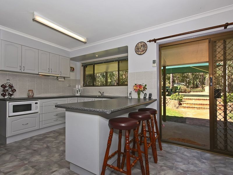 1 Sheree Ct, Buccan QLD 4207