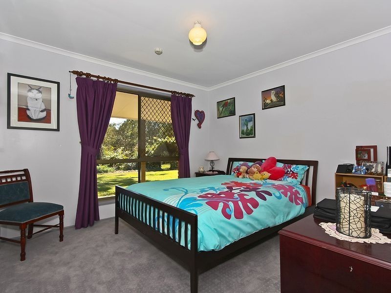 1 Sheree Ct, Buccan QLD 4207