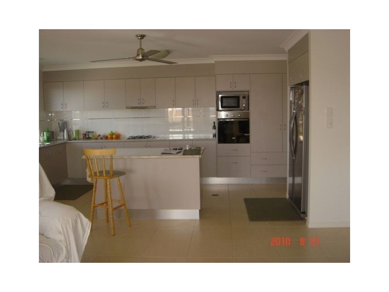 6 Gilbert Street, Eagleby QLD 4207