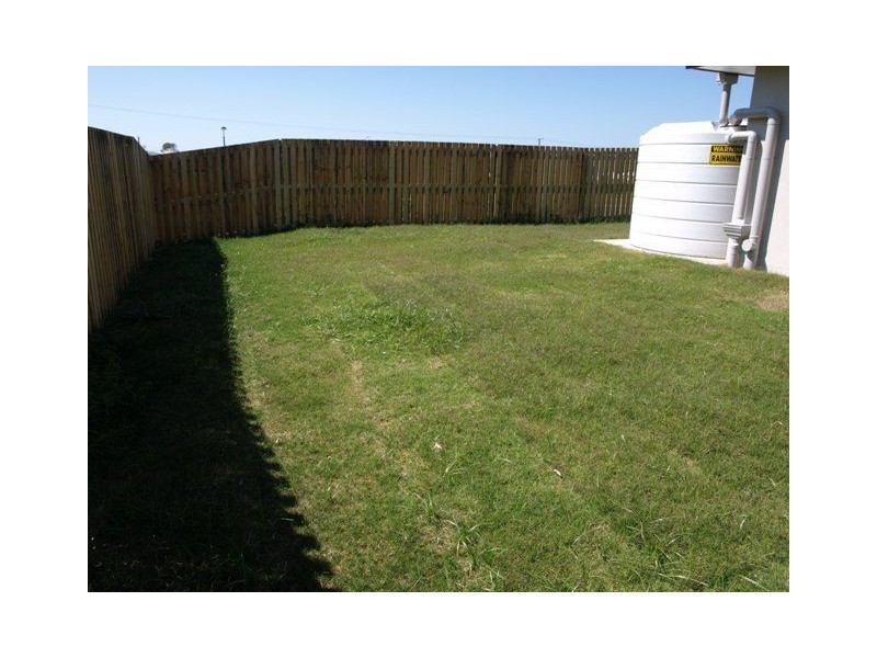 1 Ridgemount Street, Windaroo QLD 4207