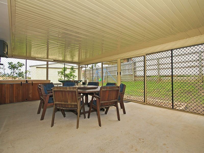 4 Ninky Ct, Waterford QLD 4133