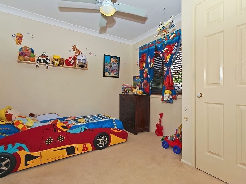 4 Ninky Ct, Waterford QLD 4133