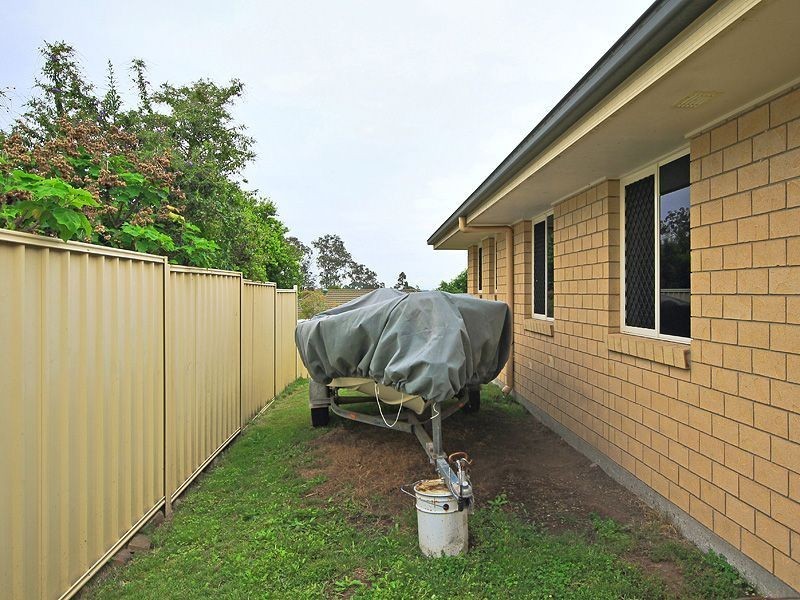 4 Ninky Ct, Waterford QLD 4133