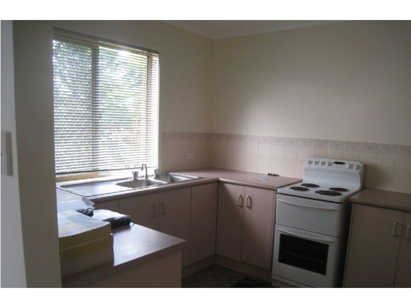 3 Miles Ct, Eagleby QLD 4207