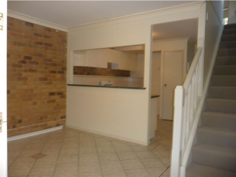 25/26 Pine Ave, Beenleigh QLD 4207