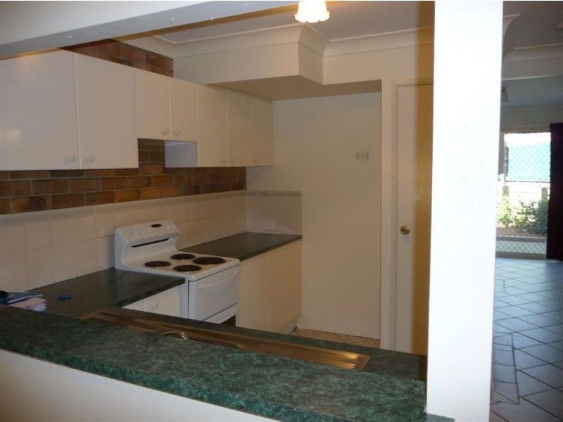 25/26 Pine Ave, Beenleigh QLD 4207