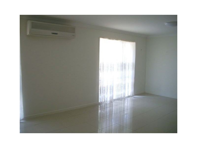16 Yarwood Crescent, Ormeau Hills QLD 4208