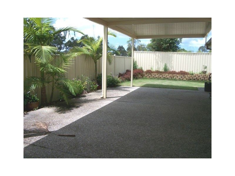 16 Yarwood Crescent, Ormeau Hills QLD 4208
