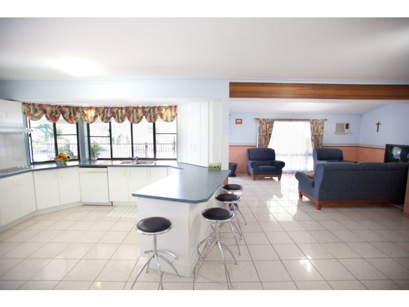 5 Borax Cr, Bethania QLD 4205