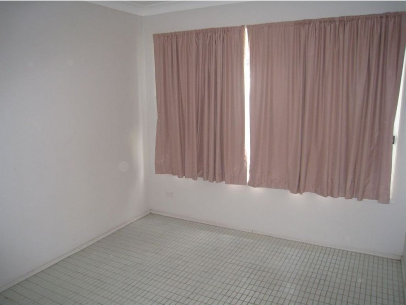 4/13 Blackbird Street, Beenleigh QLD 4207