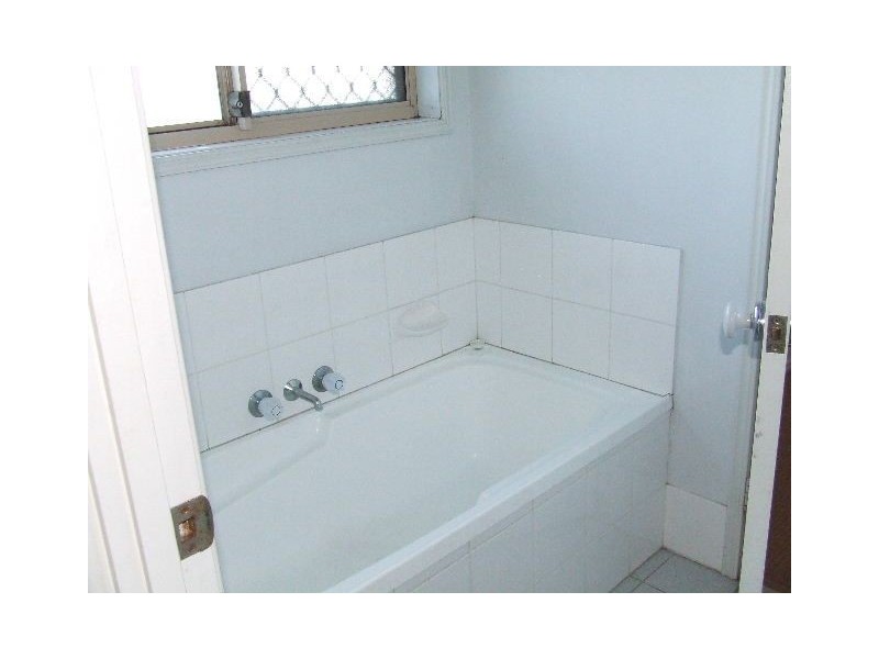 35 Kummara Rd, Edens Landing QLD 4207