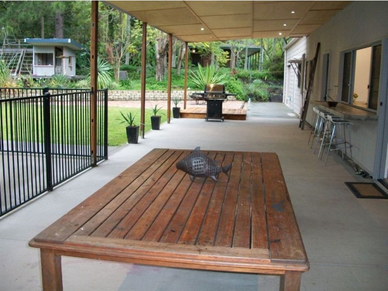 11 Lumeah Ave, Pimpama QLD 4209