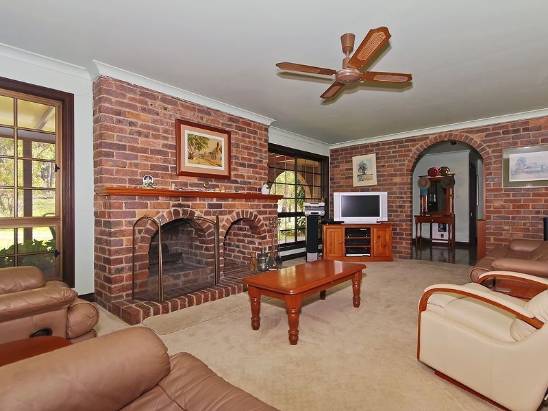 253 Lavelle Dr, Logan Village QLD 4207