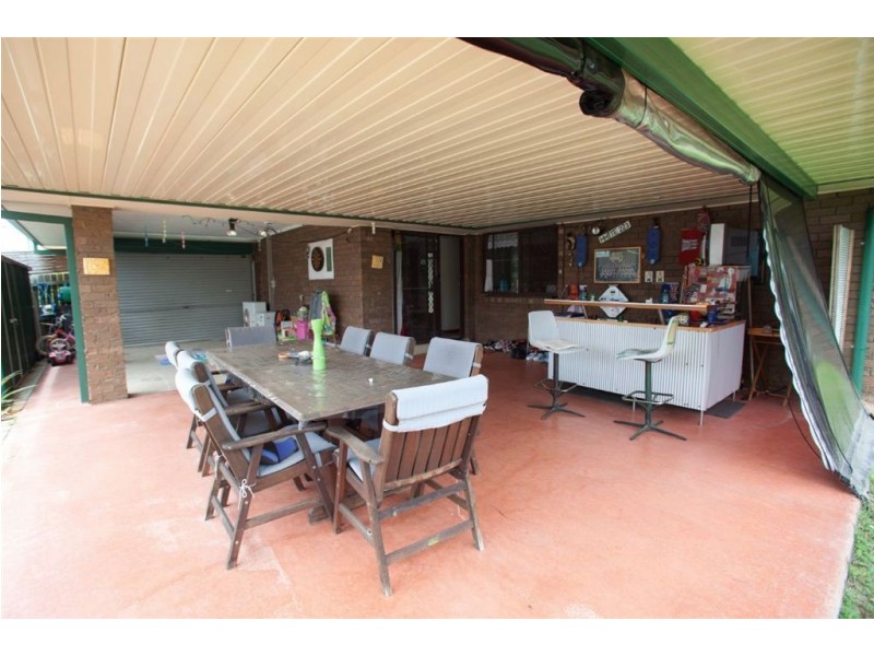 4 Black Diamond Cres, Edens Landing QLD 4207