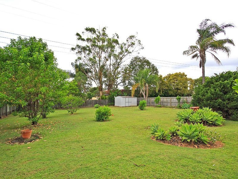172 Mt Warren Blvd, Mount Warren Park QLD 4207