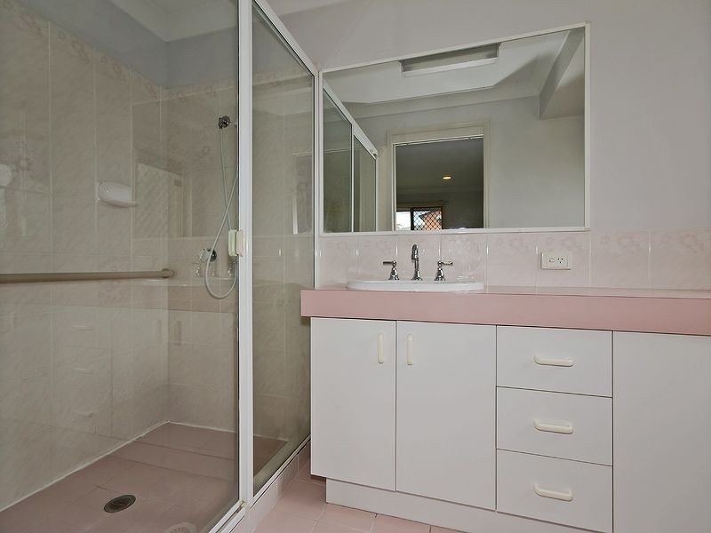 172 Mt Warren Blvd, Mount Warren Park QLD 4207