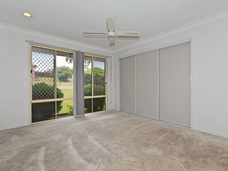 172 Mt Warren Blvd, Mount Warren Park QLD 4207