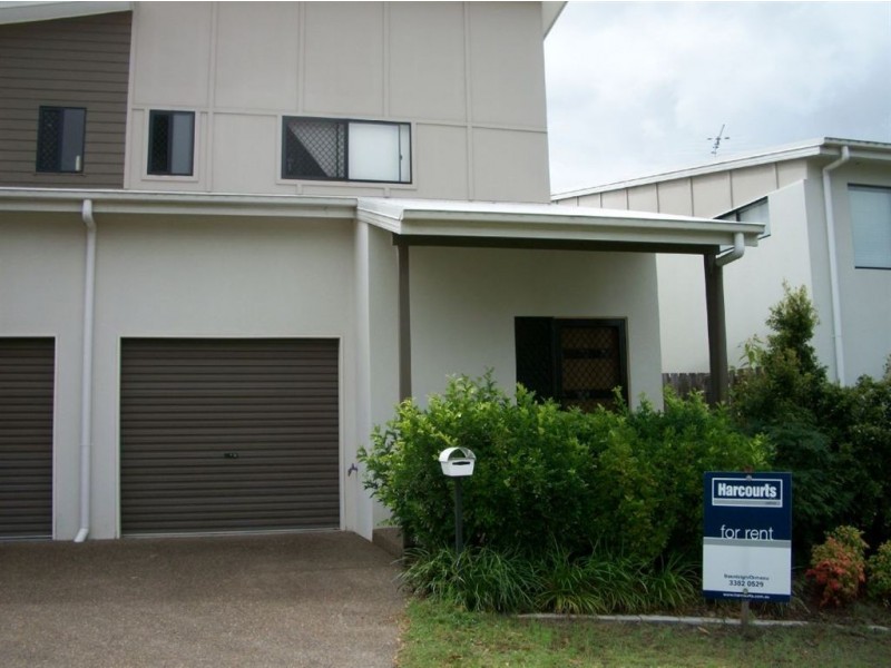3/94 Woodlands Boulevard, Waterford QLD 4133