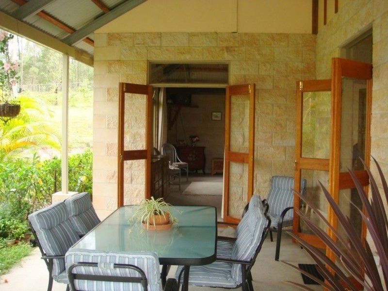 237 Veivers Road, Cedar Creek QLD 4207