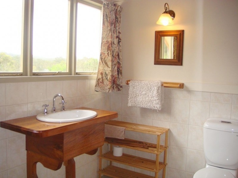 237 Veivers Road, Cedar Creek QLD 4207