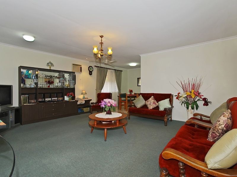 17 Bayswater Street, Mount Warren Park QLD 4207