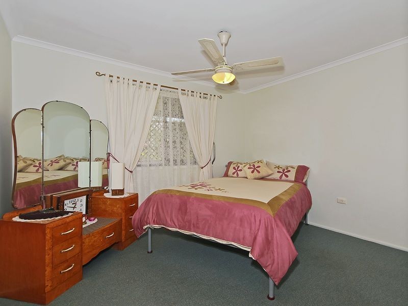 17 Bayswater Street, Mount Warren Park QLD 4207