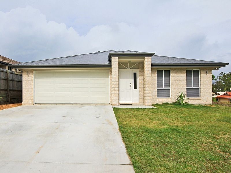 38 Mountain View Cr, Mount Warren Park QLD 4207
